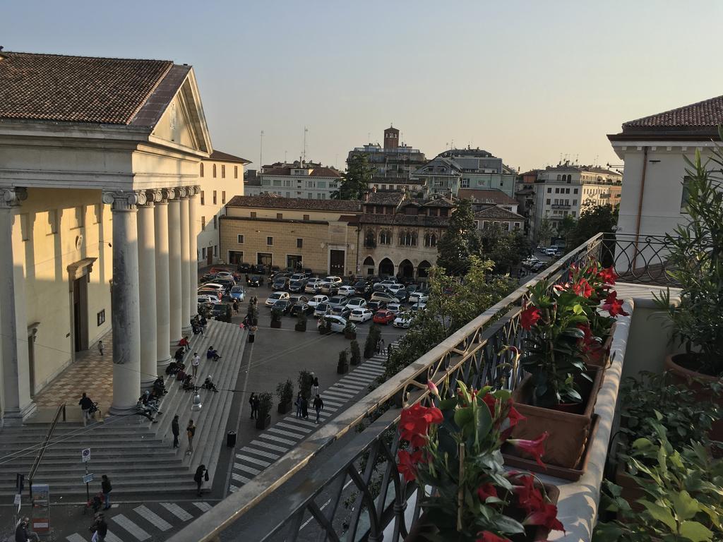 La Loggia Al Duomo - Treviso Apartman Kültér fotó