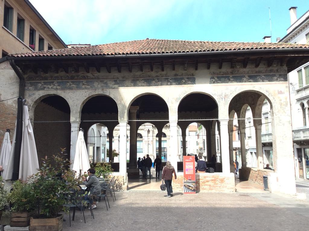 La Loggia Al Duomo - Treviso Apartman Kültér fotó