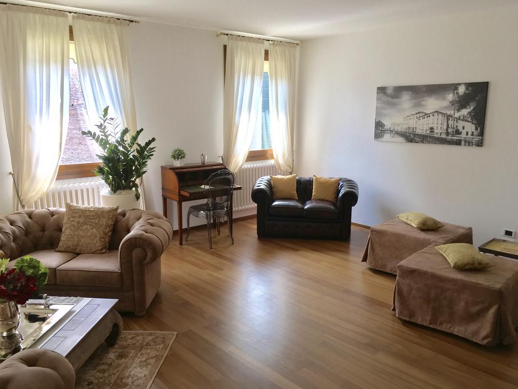 La Loggia Al Duomo - Treviso Apartman Kültér fotó